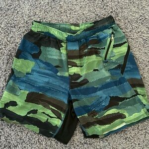 Mens lululemon shorts/swim trunks